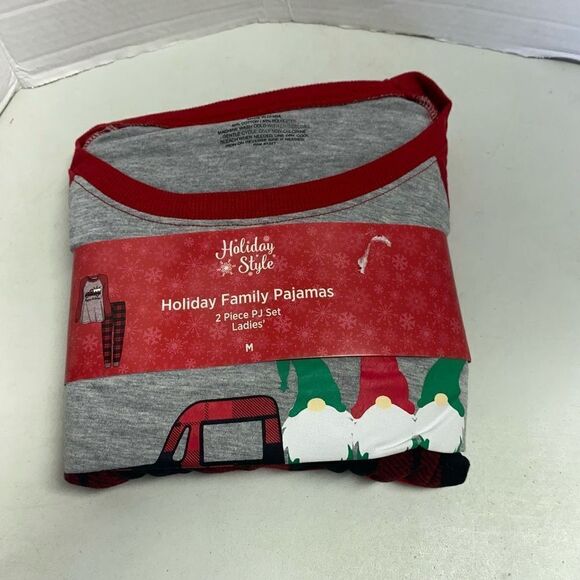 HOLIDAY STYLE  3 Women’s Pajama Sets Gray Red And Black Plaid Sizes‎  S L and XL - Picture 3 of 8